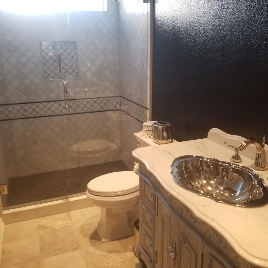 Professional plumbing work and bathroom remodeling in Paris